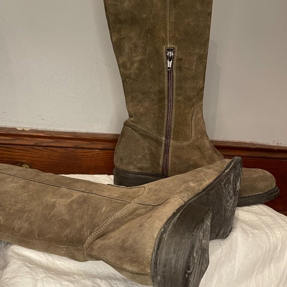 Suede tall boots - Picture 5 of 6